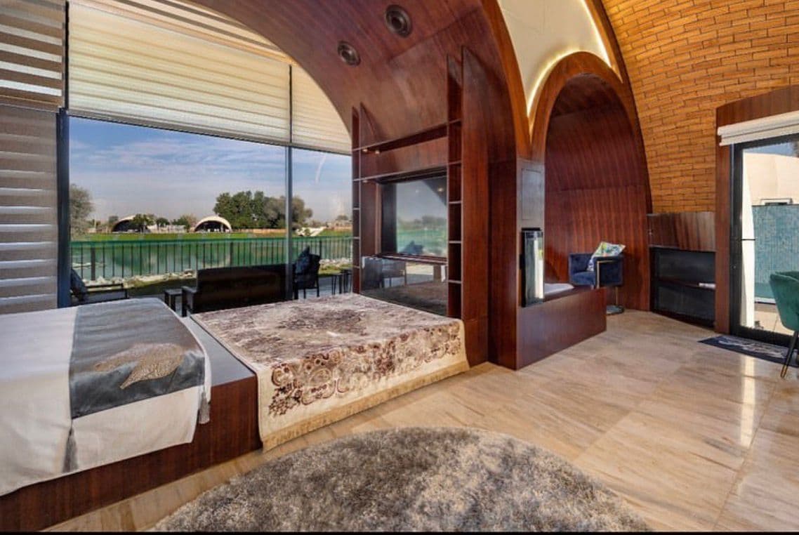 A room with a garden view